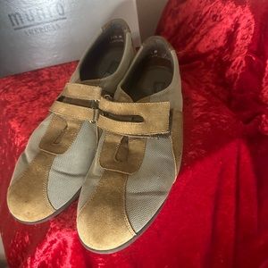 Munro Sport Joliet Hook & Loop Strap Suede and Fabric Sneakers Black